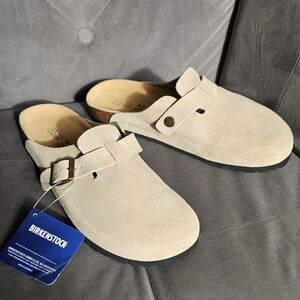 Birkenstock Light Tan Suede Clogs